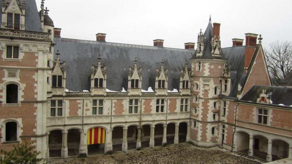 Gc487q1 Le Chateau Royal De Blois Traditional Cache In Centre Val De Loire France Created By Mic 41 Gc487q1 Le Chateau Royal De Blois Traditional Cache In Centre Val De Loire France Created By Mic 41