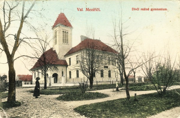 Dívčí reálné gymnasium Kostelík1.2