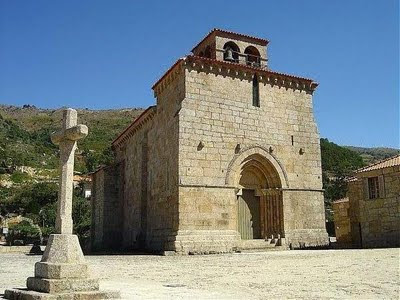 Igreja Matriz de São Martinho de Mouros