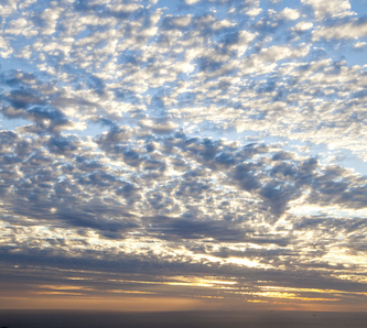 Altocumulus As altocumulus formam belos cenários