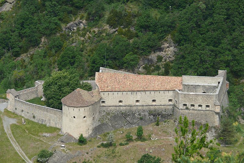 File:Colmars - Fort de Savoie -3.JPG