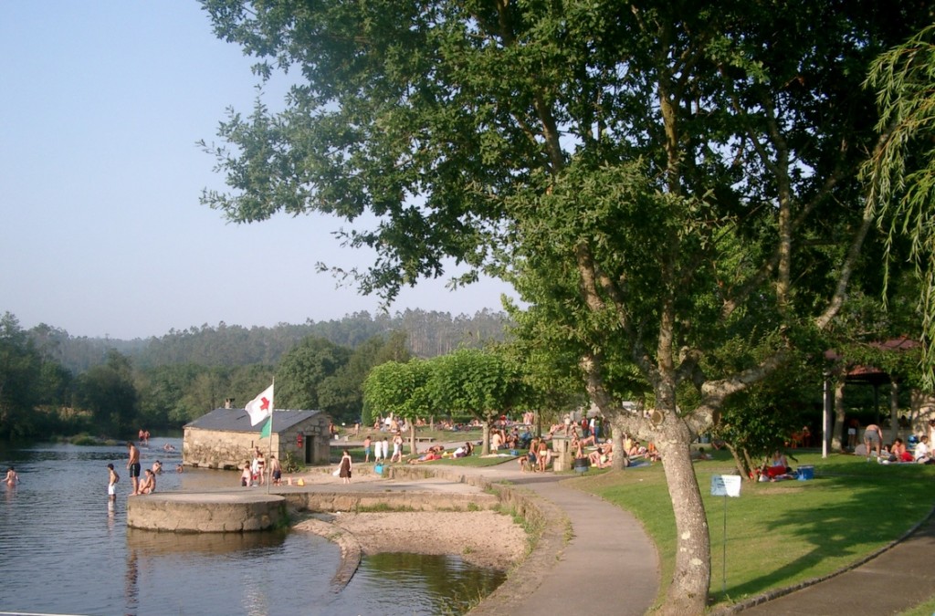 Playa fluvial de Tapia