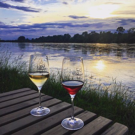 VOLUPIA, Chargé - Menu, Prix & Restaurant Avis - Tripadvisor
