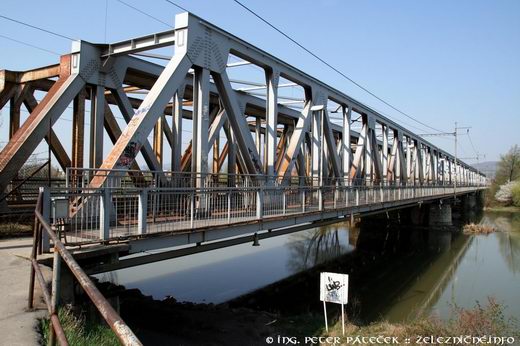 Železnicný most v Trencíne