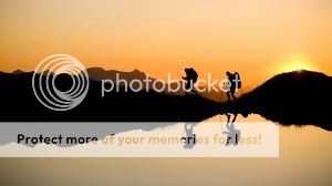  photo hiking-silhouettes.jpg