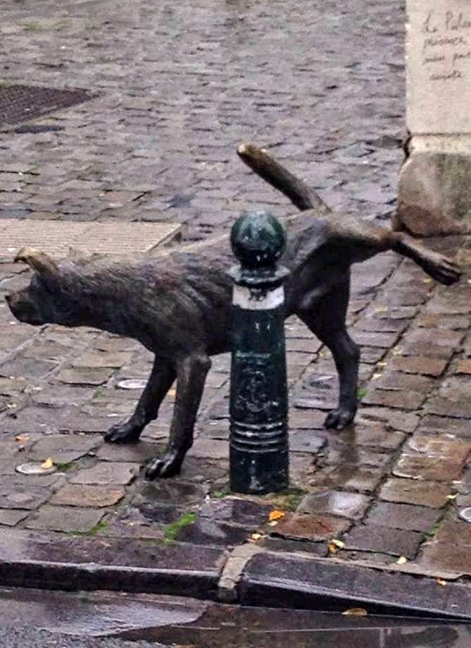 Peeing Dog, Brussels