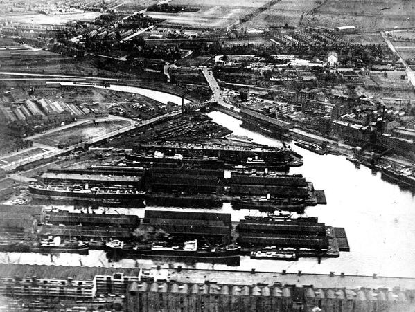 Manchester Docks, 1922