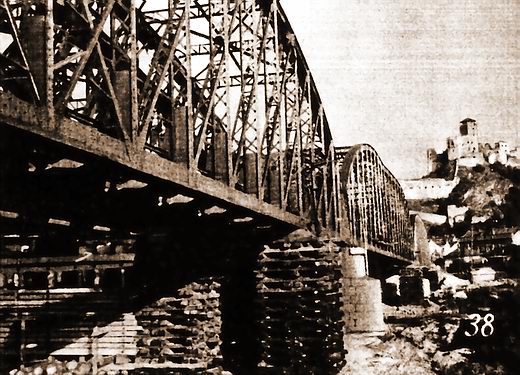 Železnicný most v Trencíne