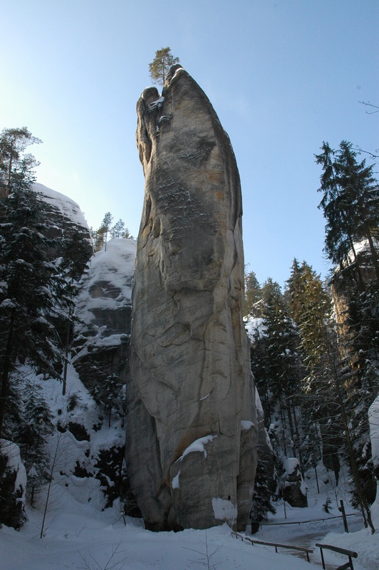 The Tooth/Krakonošuv zub