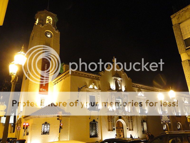  photo 800px-Colegio_Nacional_de_Monserrat_vista_nocturna_zps2jbwn1d5.jpg