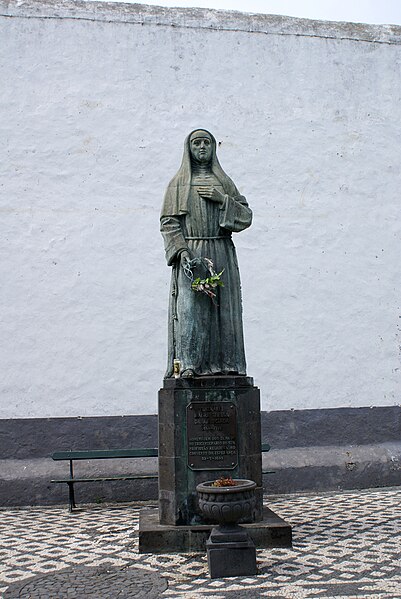 Ficheiro:Madre Teresa da Anunciada, Ponta Delgada, ilha de São Miguel, Açores.JPG