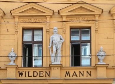 https://www.geschichtewiki.wien.gv.at/images/7/7d/Zum_wilden_Mann_%2818%29.jpg