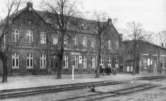 Bahnhof damals