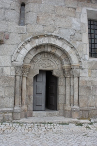 Portal de Santo André Igreja Matriz de Ferreira de Aves