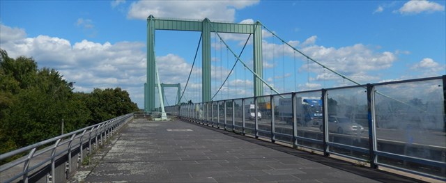 Rheinbrücke Rodenkirchen