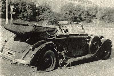 poškozené auto Heydricha