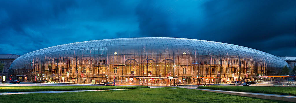 La gare de nuit