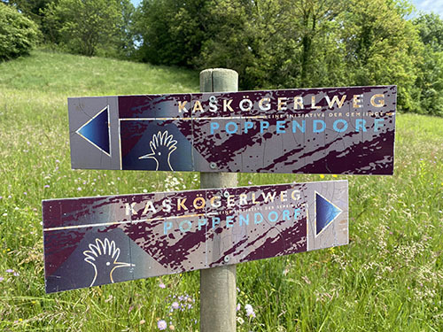 [ Abbildung: Kaskögerlweg-Wegweiser ]