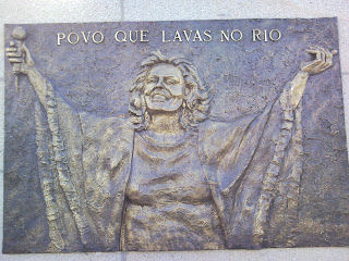 Povo que lavas no Rio