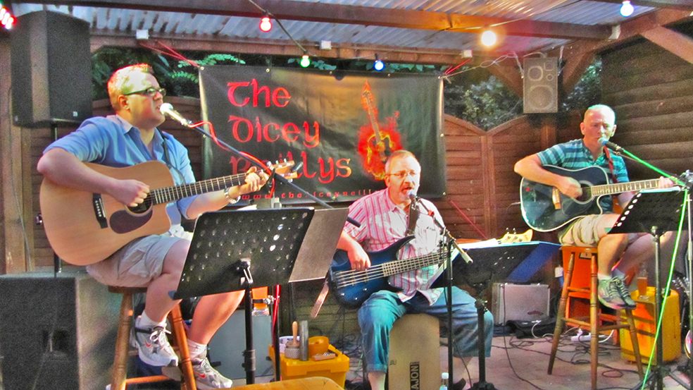 THE DICEY REILLYS