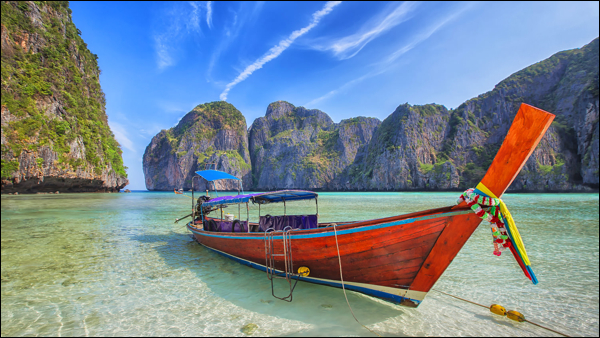 Longtail boat at Koh Phi Phi Leh