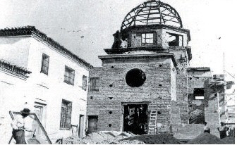 Foto: 1ª reconstrucción en 1960 - http://educacion-orcasur.blogspot.com.es/