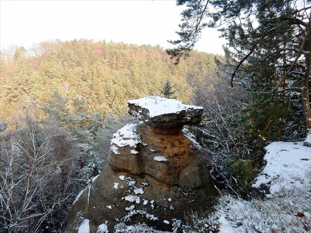 Jestřebické pokličky