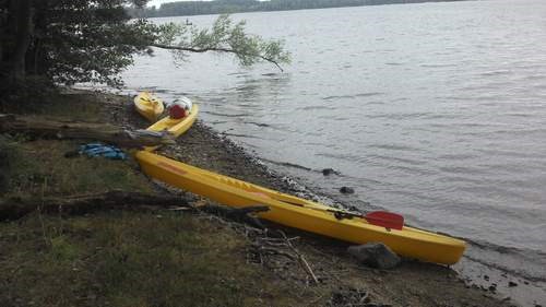 en canoe