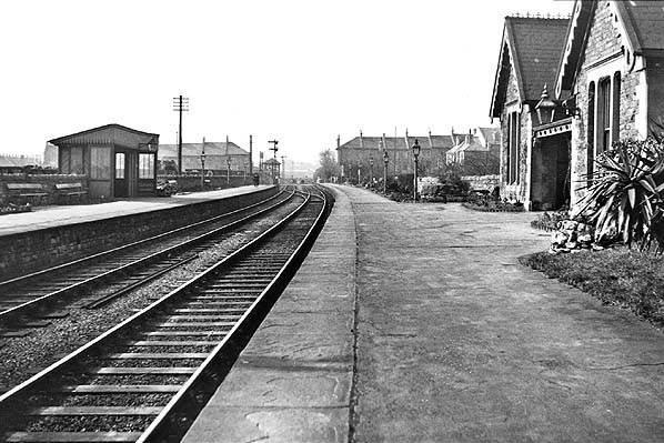 Weston Station (looking West) in 1932