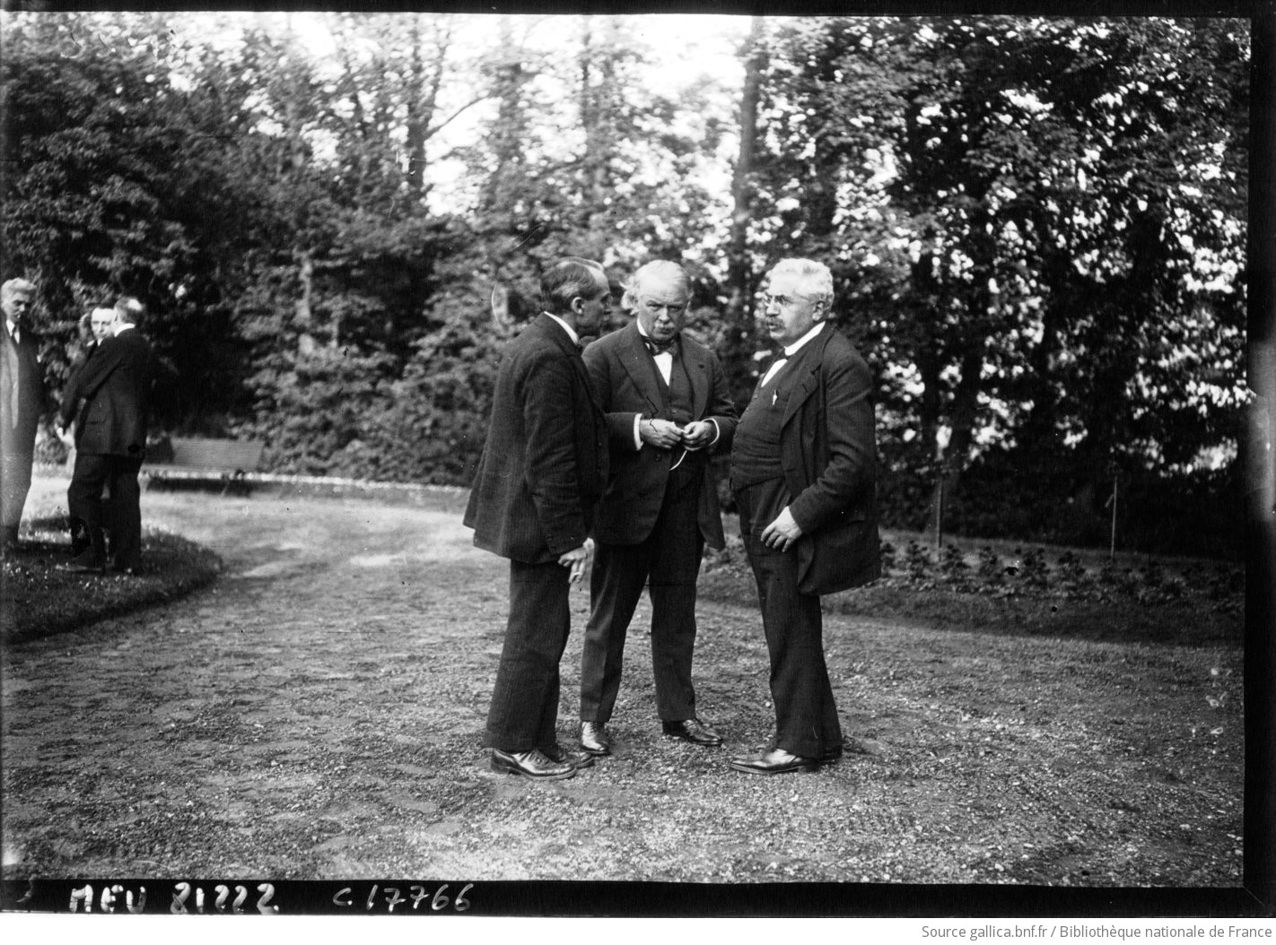 Conférence de Boulogne-sur-Mer : MM Millerand, Lloyd George et Camerling