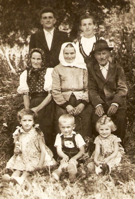 Zbora rodina Katreňákovcov