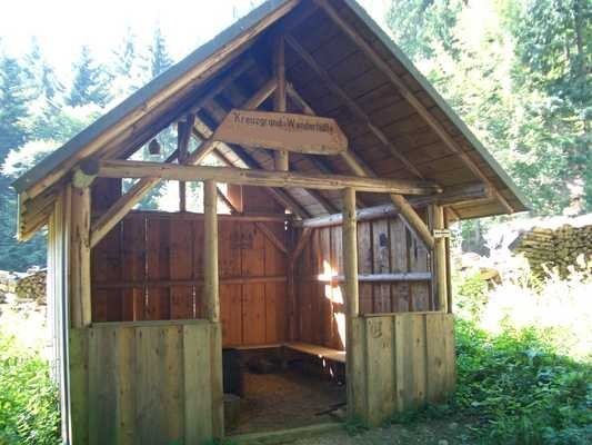 [Kreuzgrund-Wanderhuette]