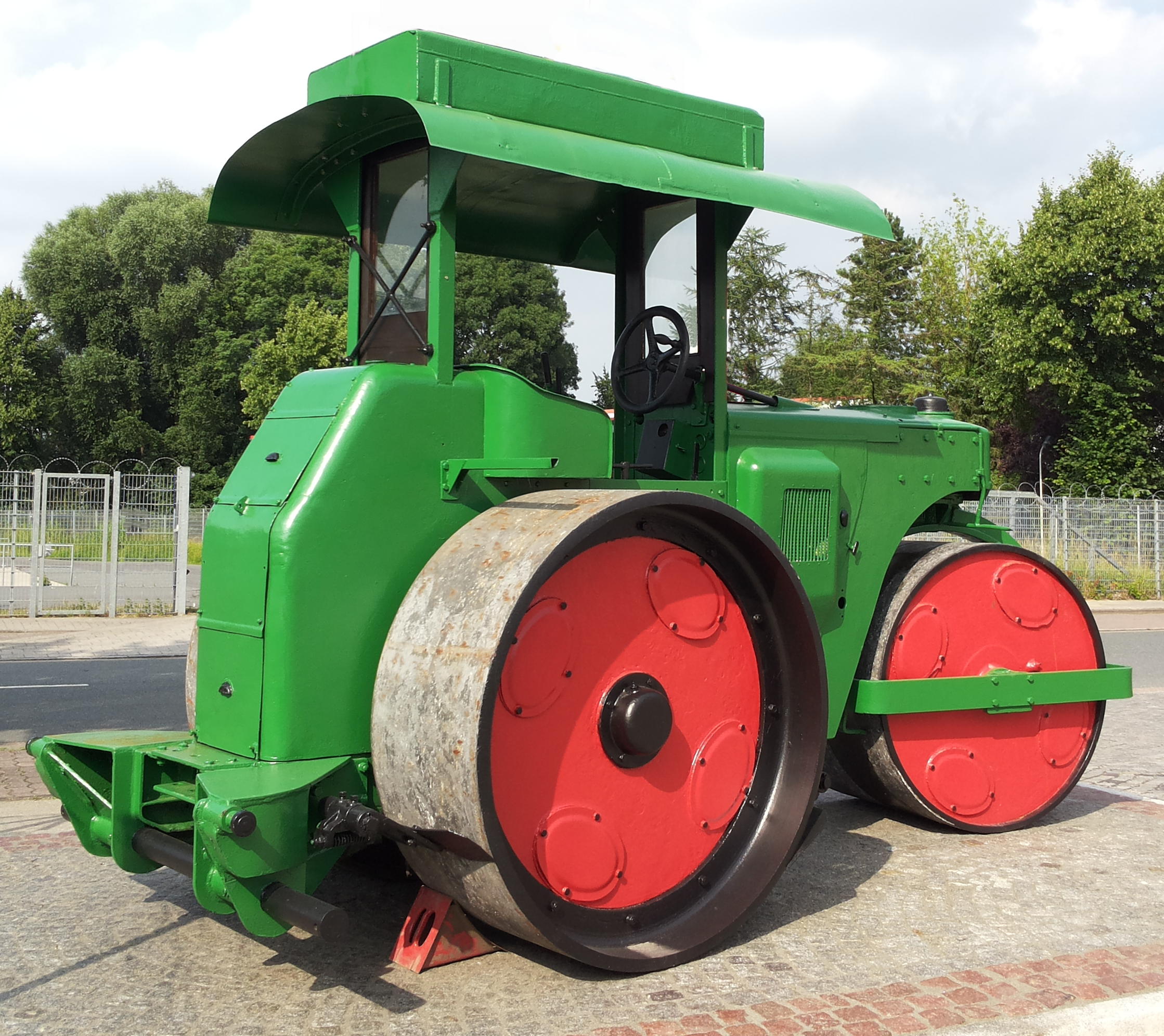 Das Bild steht leider nicht zu Verfügung. Bitte teilt mir dieses Problem mit