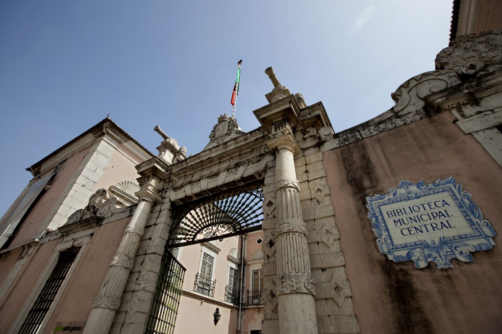 AQUI COLOCA O NOME DA FOTO