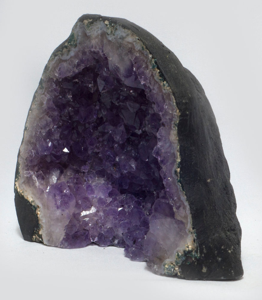 http://seeadler1.bplaced.net/Listingbilder/Amethyst.jpg